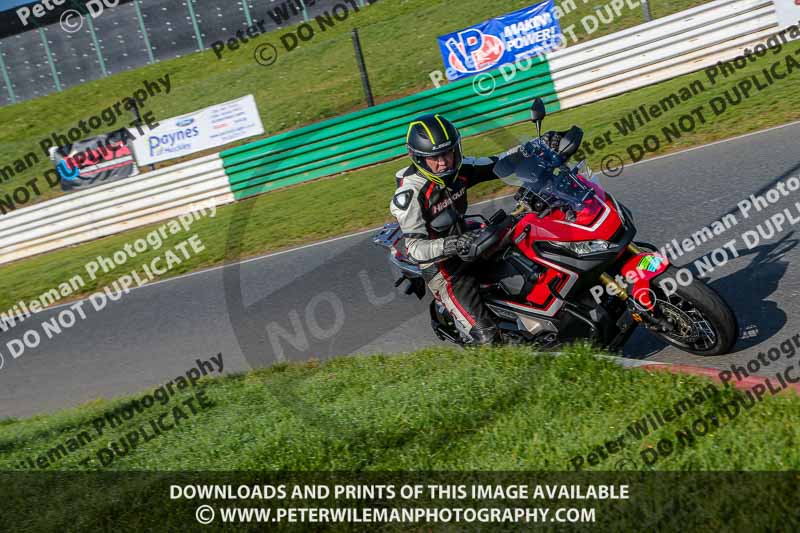 PJM Wedding Photography;enduro digital images;event digital images;eventdigitalimages;mallory park;mallory park photographs;mallory park trackday;mallory park trackday photographs;no limits trackdays;peter wileman photography;racing digital images;trackday digital images;trackday photos